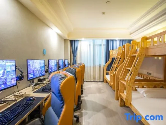 Standard Quintuple room