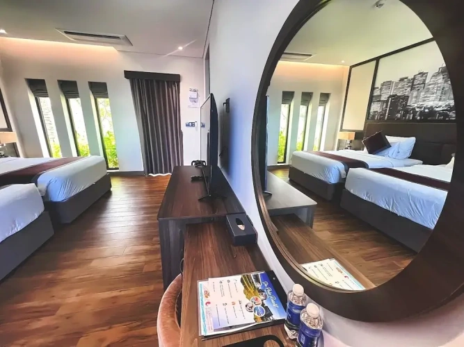 Standard Quadruple room with balcony and with ocean view