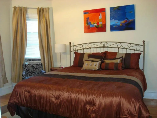 Bowers House Bed and Breakfast