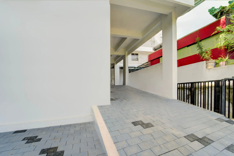 Super Collection O Valiyavila Junction Formerly Prism Heights
