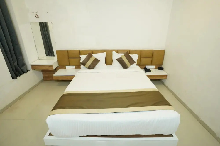 Hotel Grand Maratha