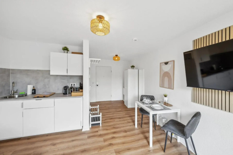 ✪ Study & Work Apartment - Andriss Apartments ✪