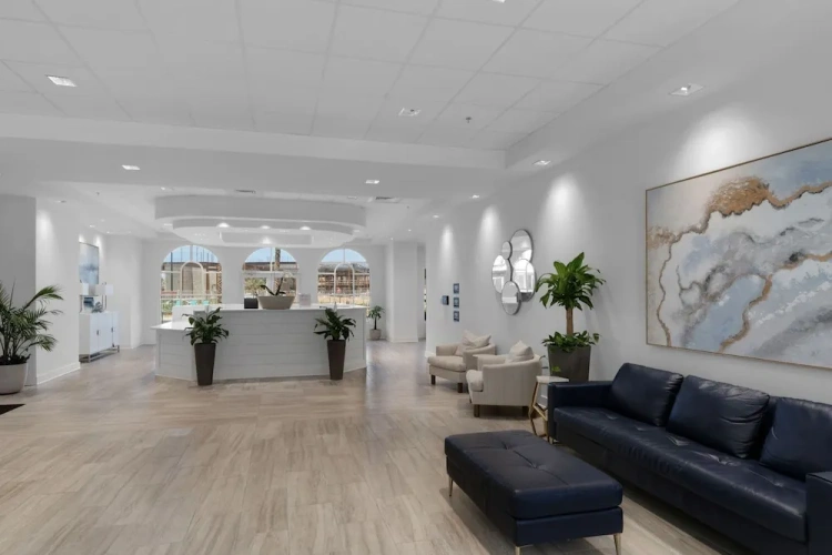 3BR Penthouse Luxury, Steps From Pier Park + Free Dolphin Cruise & More!