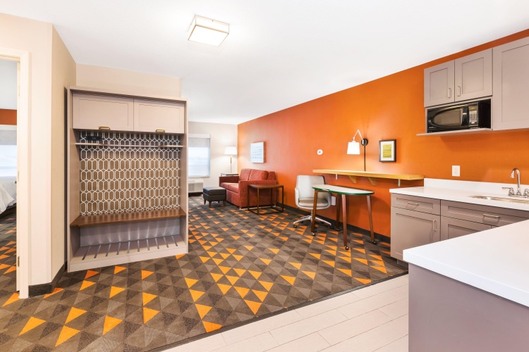 Holiday Inn & Suites Toledo Southwest - Perrysburg photo 29
