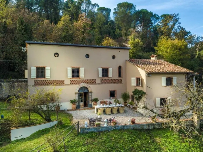 Villa