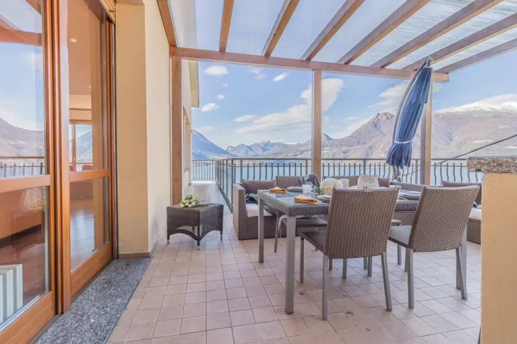 Varenna Paradise 3 in Perledo