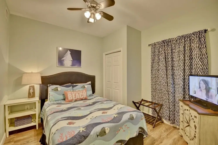 Sterling Reef 102 - 1977163