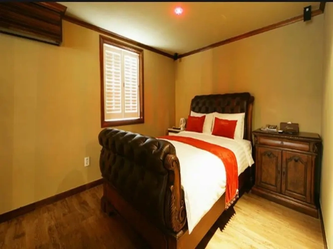 Premier Suite
