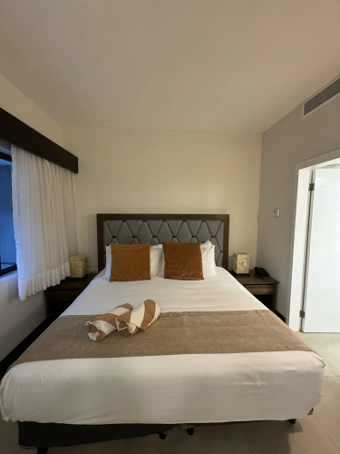 Aldea Thai by oceanfront