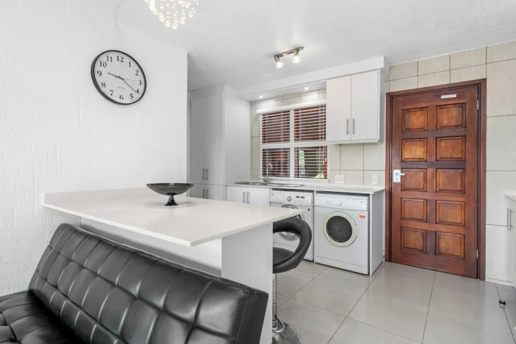 San Lameer Villa Rentals 10413