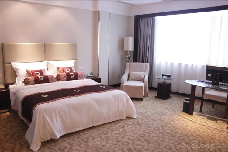 Qindao International Hotel