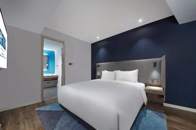 1 Bedroom Double Suite