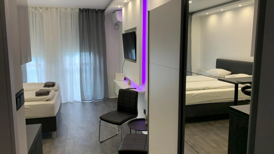 Central Apartment 2