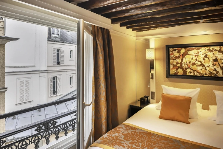 Deluxe Double room