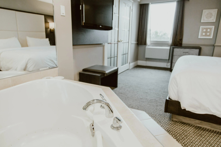 Crowne Plaza Fredericton-Lord Beaverbrook by IHG