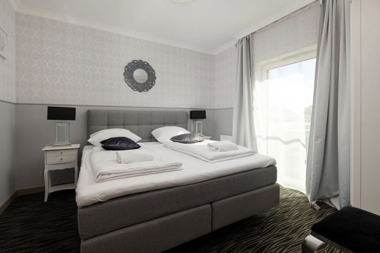 Apartments Five Seas by Renters