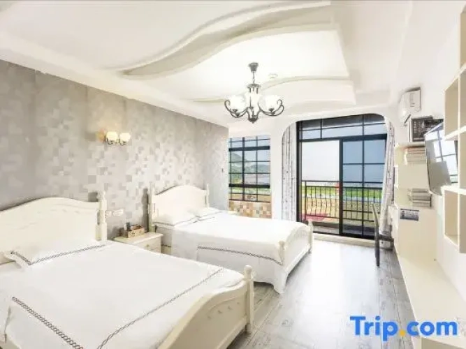 Standard Family room with balcony and with sea view