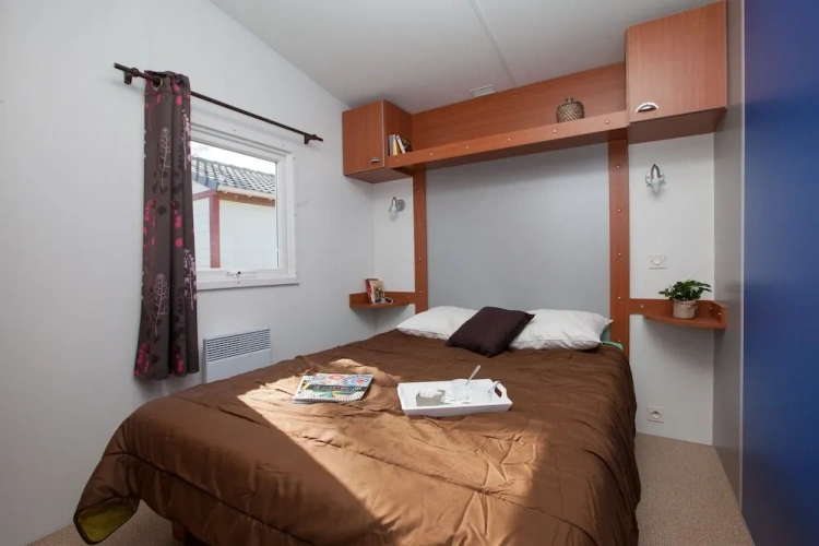 2 Bedrooms Comfort room