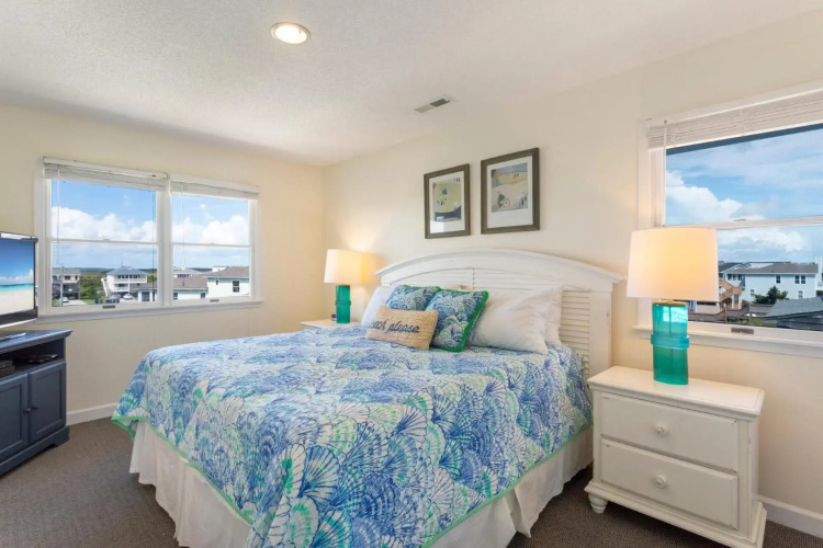 7083 Ocean Haven Oceanfront