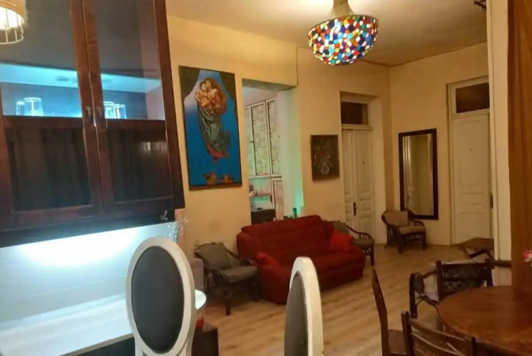 Griboedov Hostel & Suites
