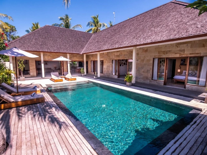 3 Bedrooms Villa
