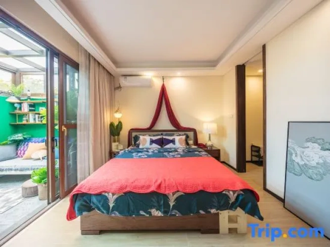 1 Bedroom Suite