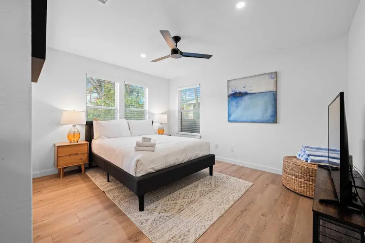 Casa Que Canta by Avantstay Private Pool, Firepit & Walkable East Austin Gem