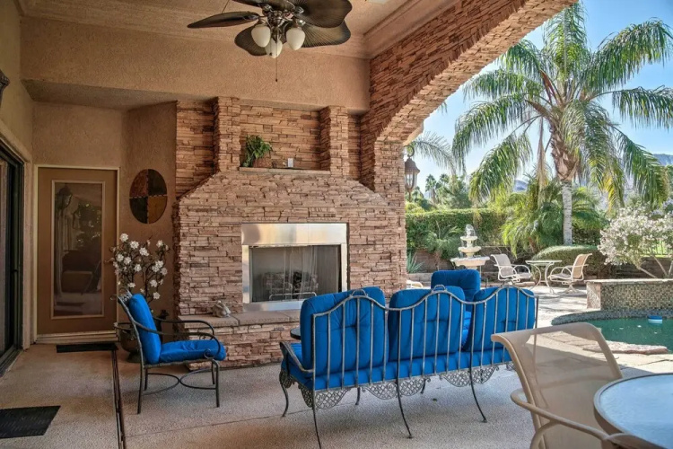 Palm Springs Golf Course Home: Private Pool & Spa!