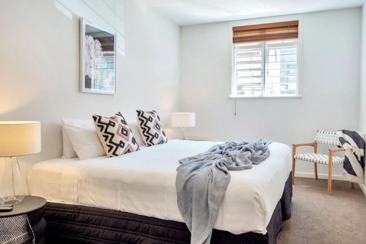 2 Bedrooms Deluxe Apartment