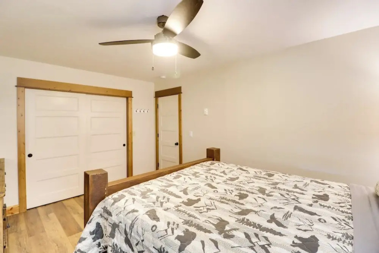 5 Mi to Whitefish Resort: Getaway w/ Shared Patio