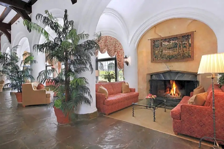 Montauk Manor