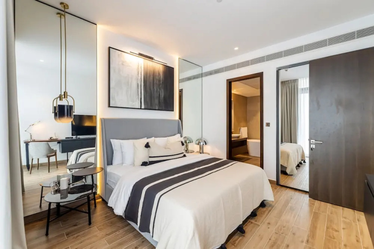 Luxury 2BR Marina Gate 3