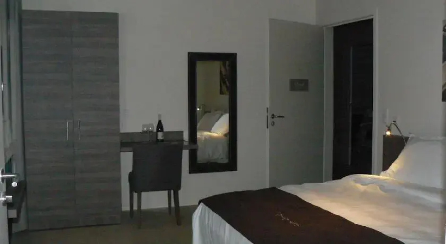 Hotel De Wijn-Auberge