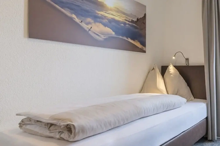 Standard Single room