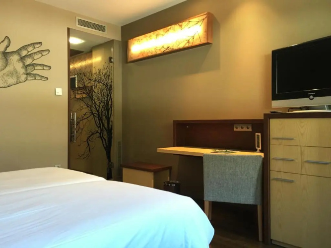 SOMMOS Hotel Aneto