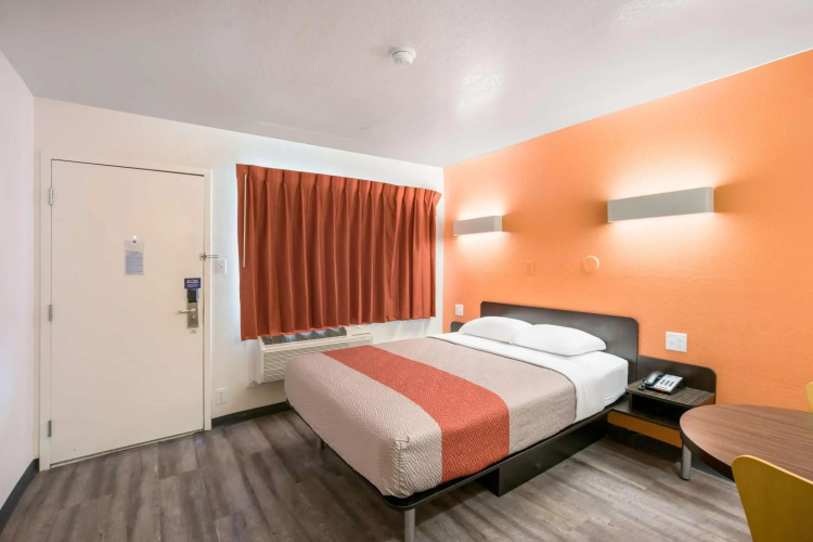 Motel 6 Williams, CA