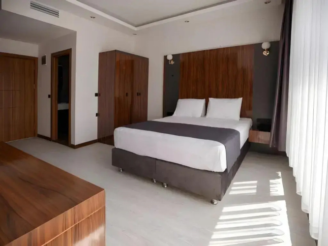 Med Airport Hotel
