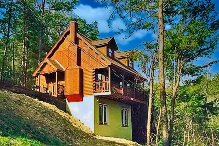 2 Bedrooms Standard Quadruple room with mountain view