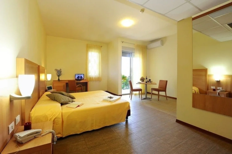 Standard Quadruple room with balcony