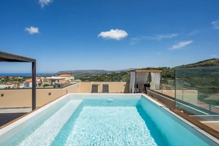 Apartment with sea view