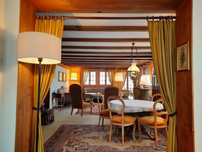 Aerneli, Chalet