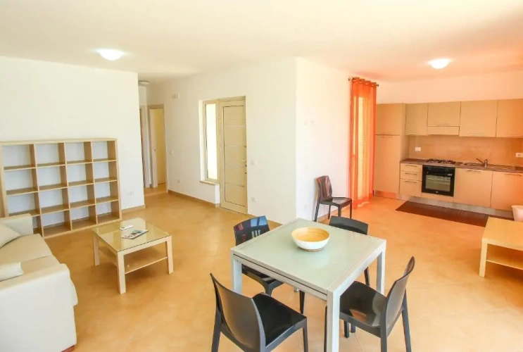 3 Bedrooms Cottage