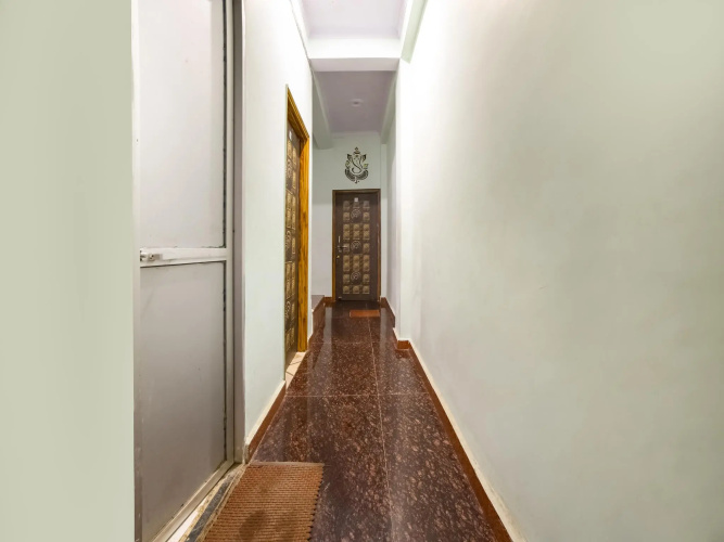 OYO 24834 R S Residency