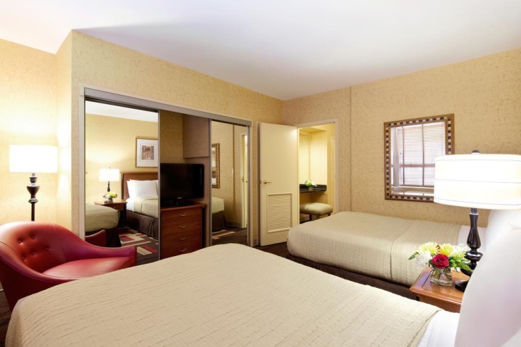 St. Gregory Luxury Hotel and Suites photo 11