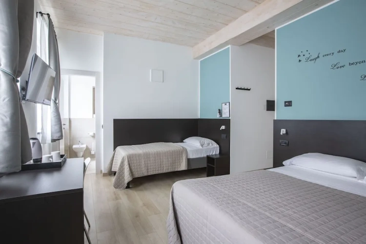 1 Bedroom Classic Triple room