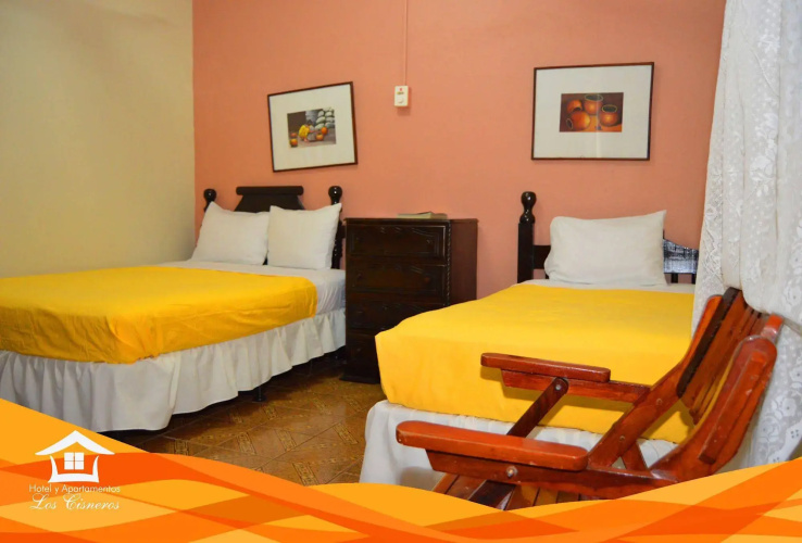 Hotel Los Cisneros