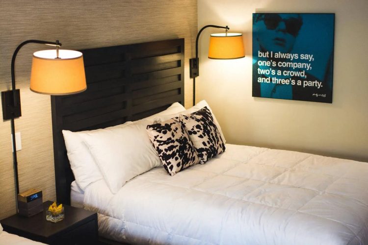 Hotel Hi-Ho - Contactless Check-In