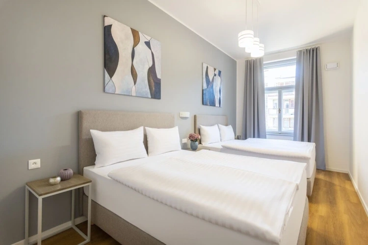 1 Bedroom Deluxe Apartment