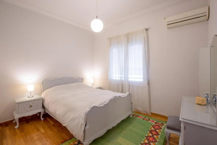 Acropolis Now! 2BR in central Athens