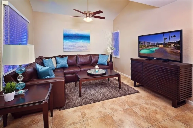 1 Bedroom Apartment with balcony